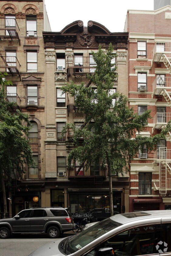 Foto del edificio - 58 E Fourth St