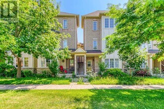 Building Photo - 2218 Shadetree Ave