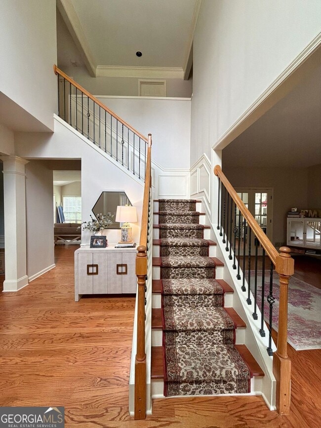 Building Photo - 1695 Montcliff Dr