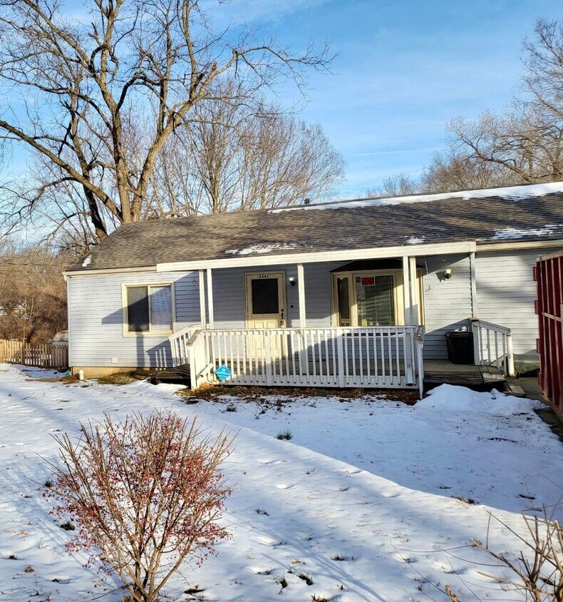 Primary Photo - 6224 Parkview Ave