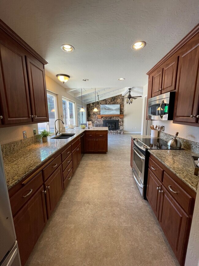 Foto del edificio - 480 Sandstone Dr