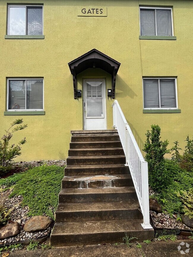 Building Photo - 1612 Franklin Ave