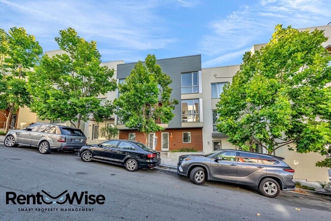 Photo - 116 Coleman St Townhome