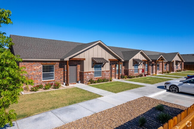 Building Photo - Georgia Villas II