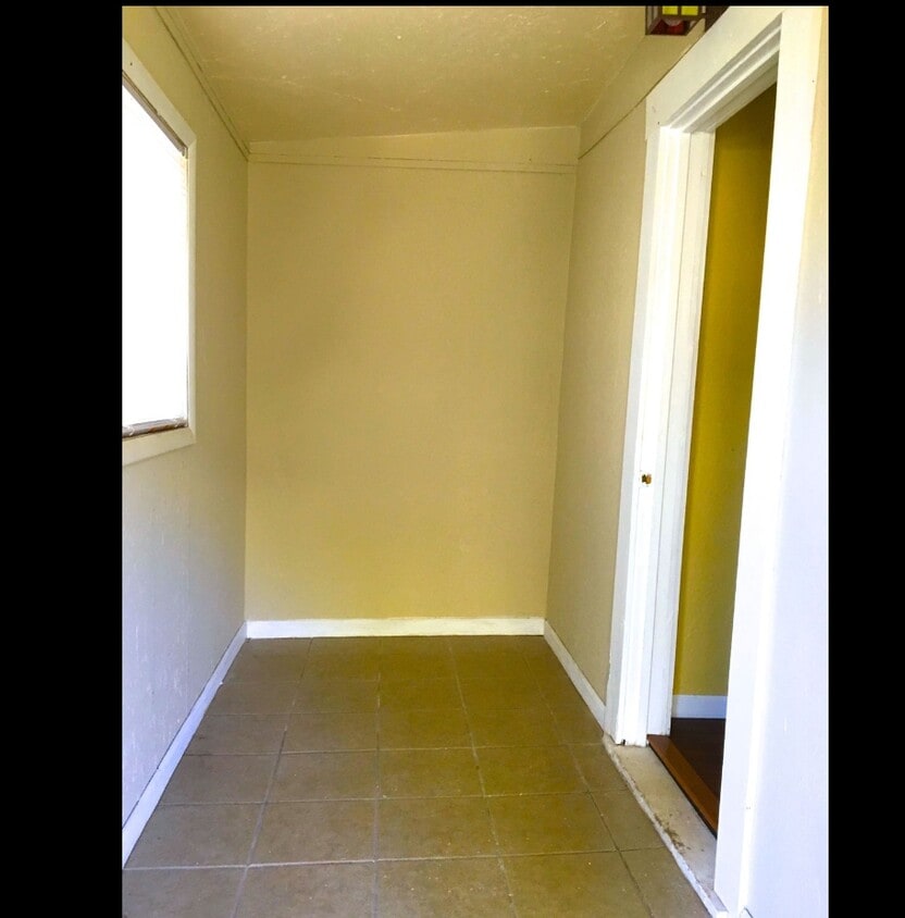 Photo - 1205 S Duncan (Stillwater, OK)