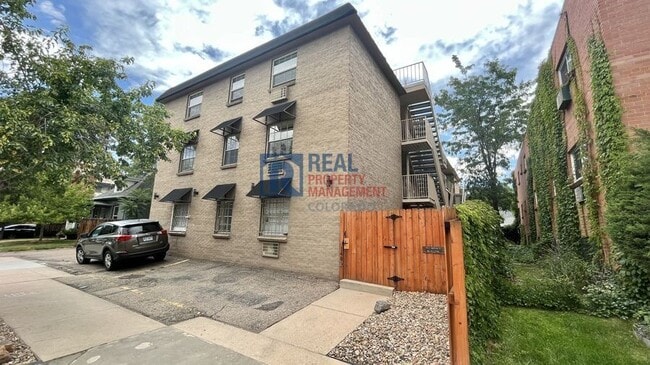 Photo - 148 S Emerson St Apartment