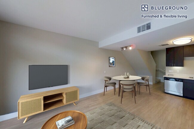 Foto del edificio - 899 Morrison Park Dr