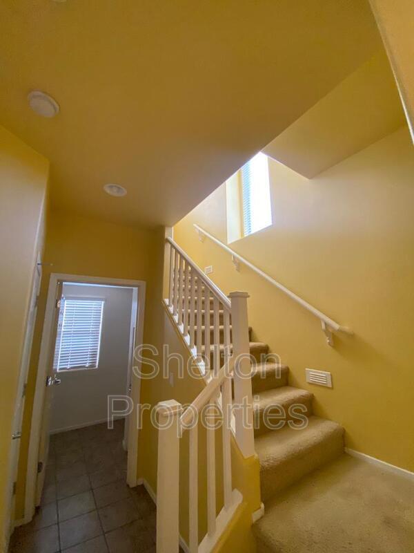 Building Photo - 2539 N 149th Ave