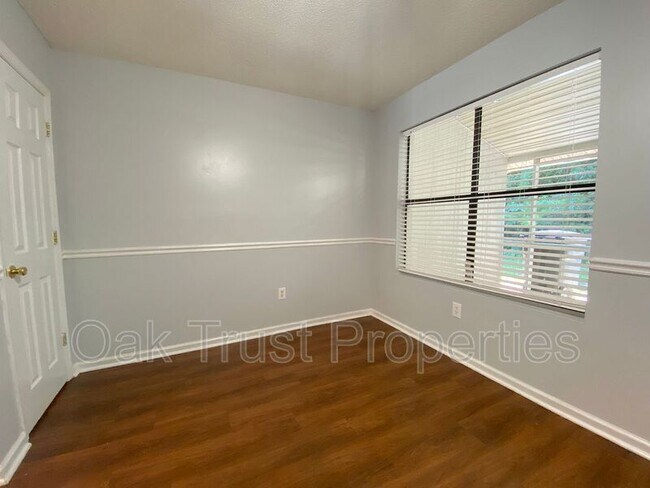 Building Photo - 6279 Lucille Dr