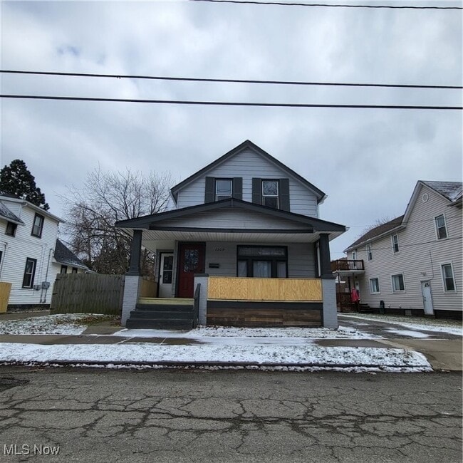 Building Photo - 1309 Buhrer Ave