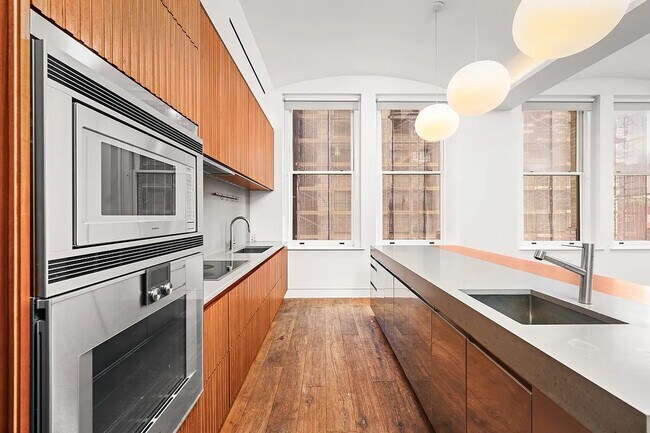 Foto del edificio - 172 Crosby St