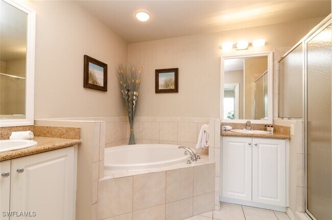 Foto del edificio - 7920 Mahogany Run Ln