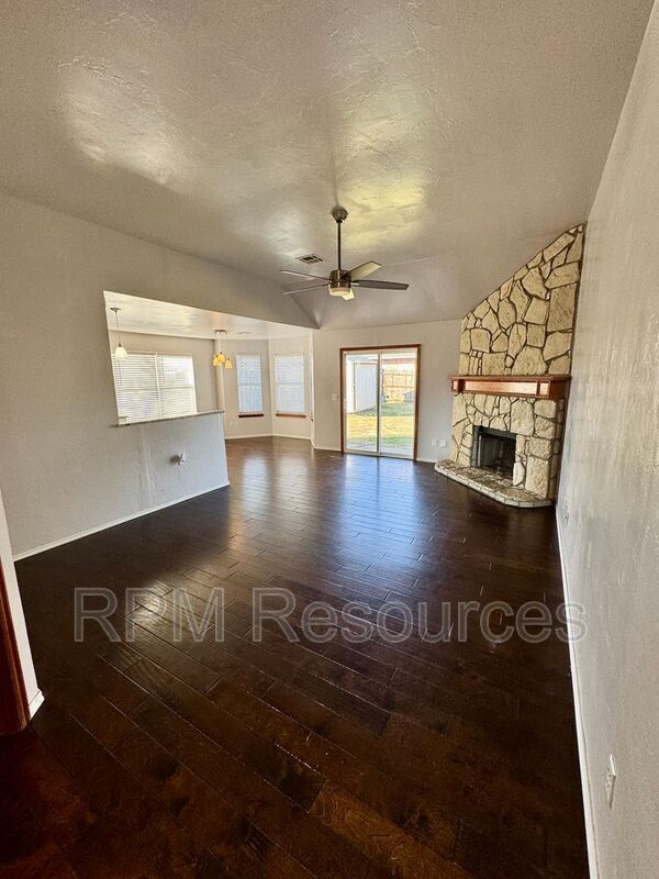 Foto del edificio - 10309 Banff Way