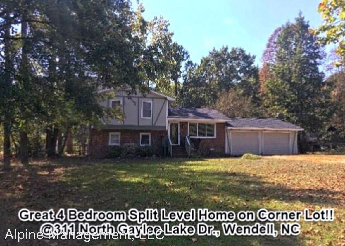 Foto principal - 4 br, 2 bath House - 311 N. Gaylee Lake Dr.