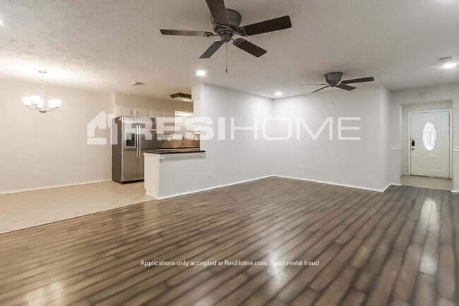 Building Photo - HOME FOR RENT!! ONE MONTH FREE!
