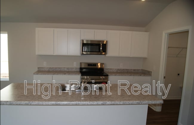Building Photo - 514 Antler Wy