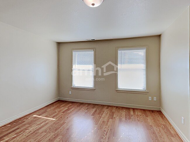 Building Photo - 379 N Sam Gates Road