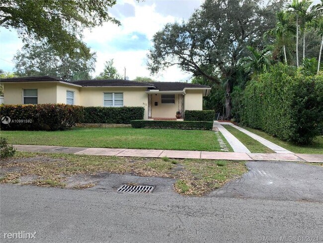 Building Photo - 3 br, 2 bath House - 912 Milan Ave