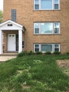 Building Photo - 229 W Palatine Rd
