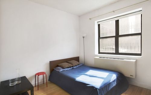 Foto del edificio - 511 W 47th St