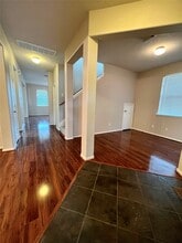 Building Photo - 7535 Park Bend Ln