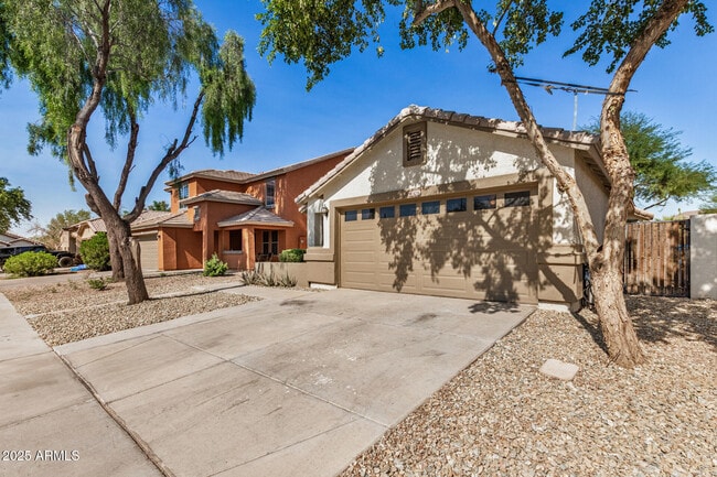 Foto del edificio - 8218 W Superior Ave