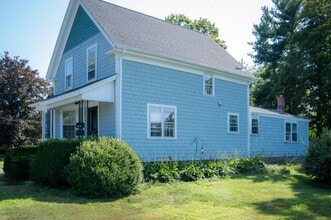 Building Photo - 23 Walnut St