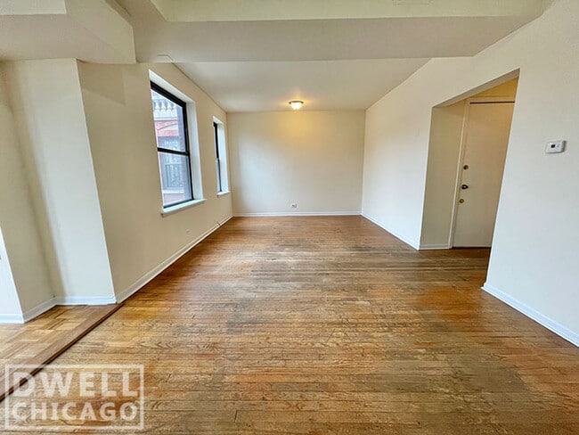 Building Photo - 2337 N Kedzie Blvd