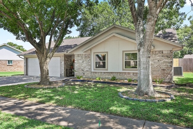 Photo - 1819 Meadow Creek Drive Unit House