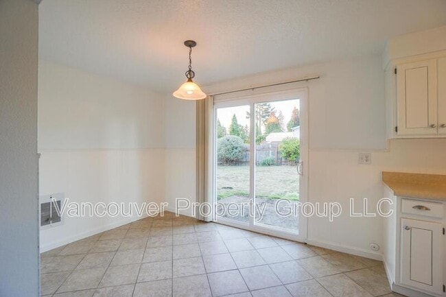 Foto del edificio - 14116 NE 82nd St