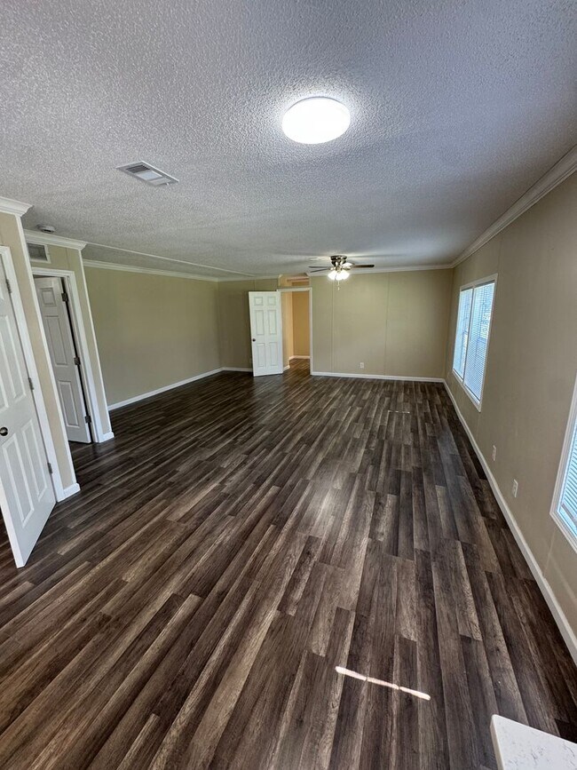 Foto del edificio - Navarre Home for rent!