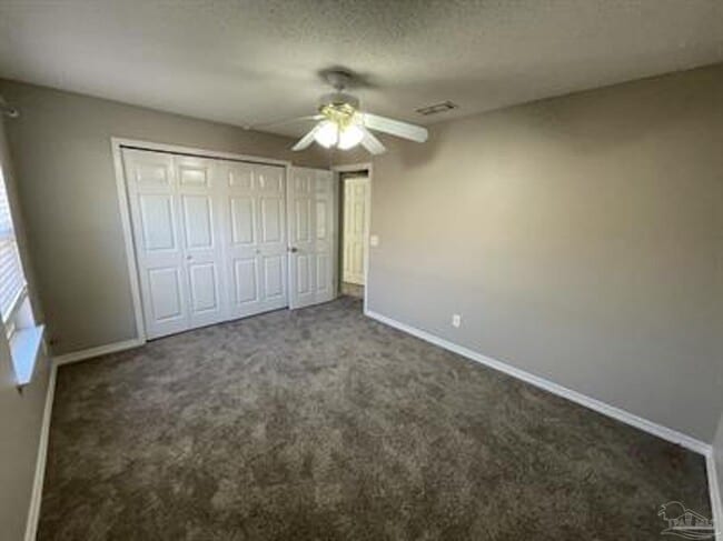 Building Photo - 6752 Lauren Trace Ct