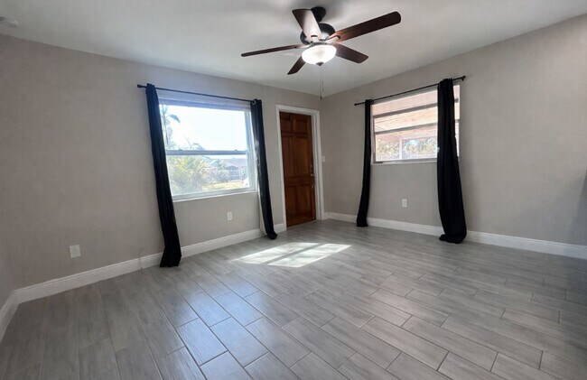 Foto del edificio - 917/919 Freemont St & 3304/3306 Edgewood Ave