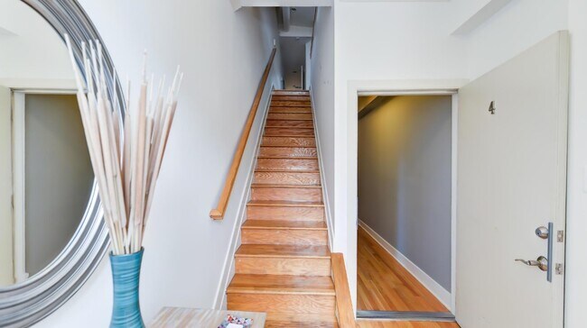 Entrance - 1305 Clifton St NW