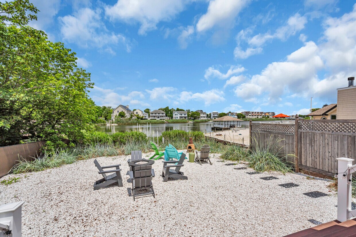 413.5 Leslie Ave, Brielle, NJ 08730 House Rental in Brielle, NJ