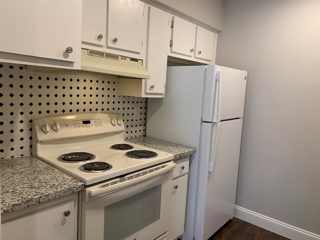 Building Photo - 2350 Bering Dr