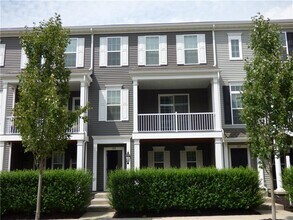 Building Photo - 105 Gress Rd