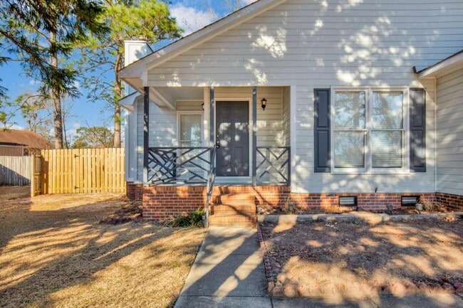 Building Photo - 3681 Highgate Dr