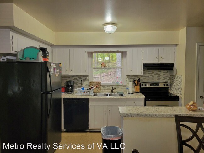 Building Photo - 3 br, 2.5 bath House - 10129 Natural Bridg...