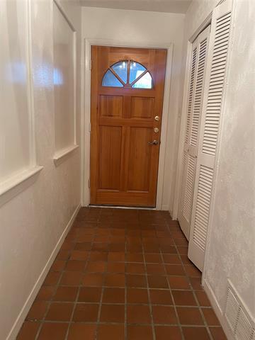 Building Photo - 1705 Wisteria St