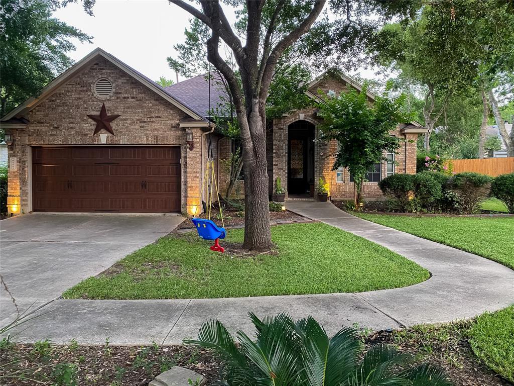 Foto principal - 3009 Sussex Gardens Ln