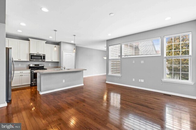 Foto del edificio - 2223 N O'Keeffe Ln