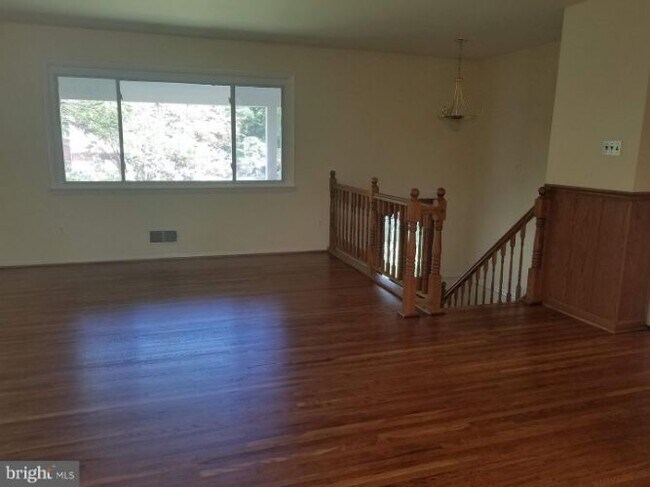 Foto del edificio - 8501 Fairburn Dr