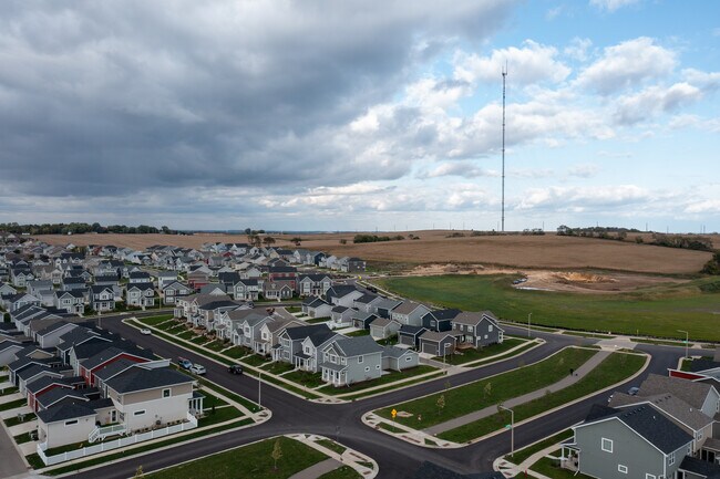 Foto del edificio - 9420 Tawny Acorn Dr