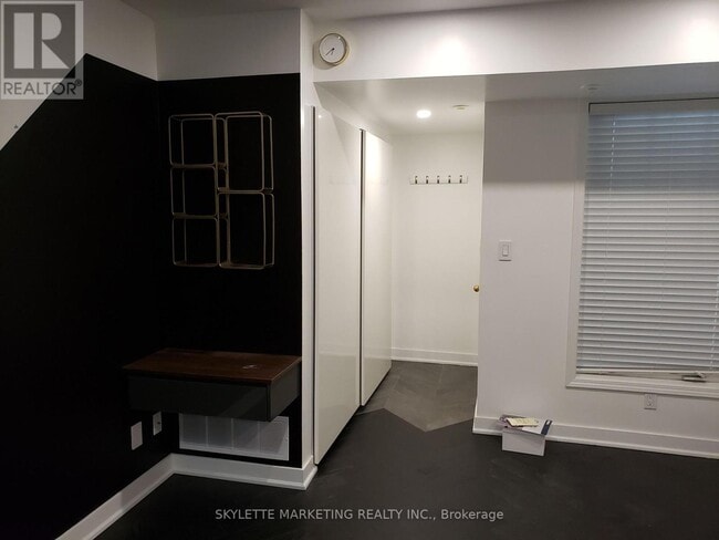 Photo du bâtiment - 3 Everson Dr