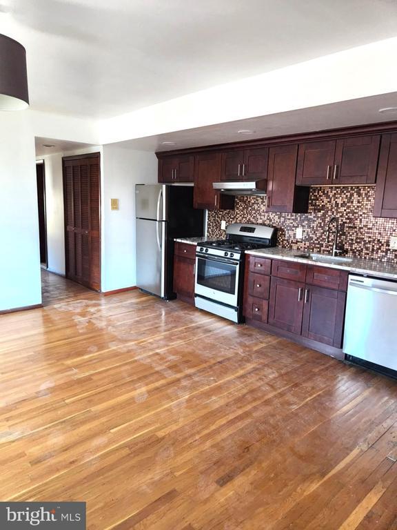 Foto del edificio - 746 South St