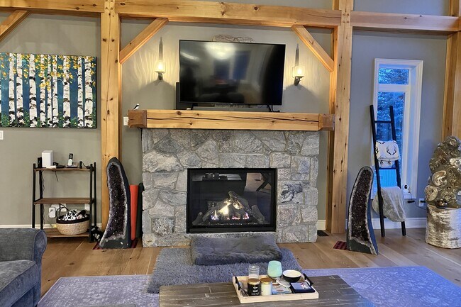 Photo du bâtiment - 103 Barton Blvd