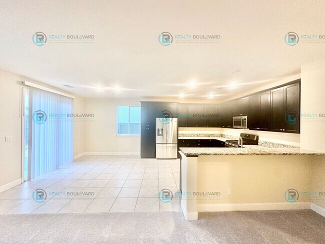 Foto del edificio - 2098 Bishop Pine St