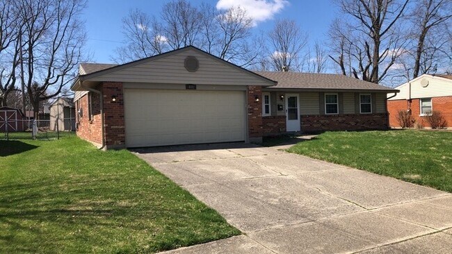 Building Photo - 401 Lufkin Dr. New Lebanon, OH