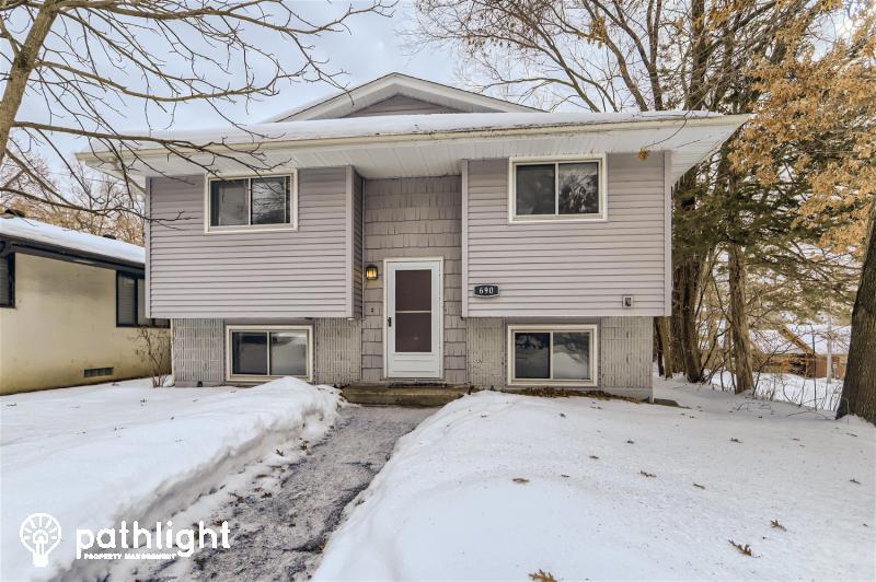 690 Birch Lane S House Rental in Shoreview, MN